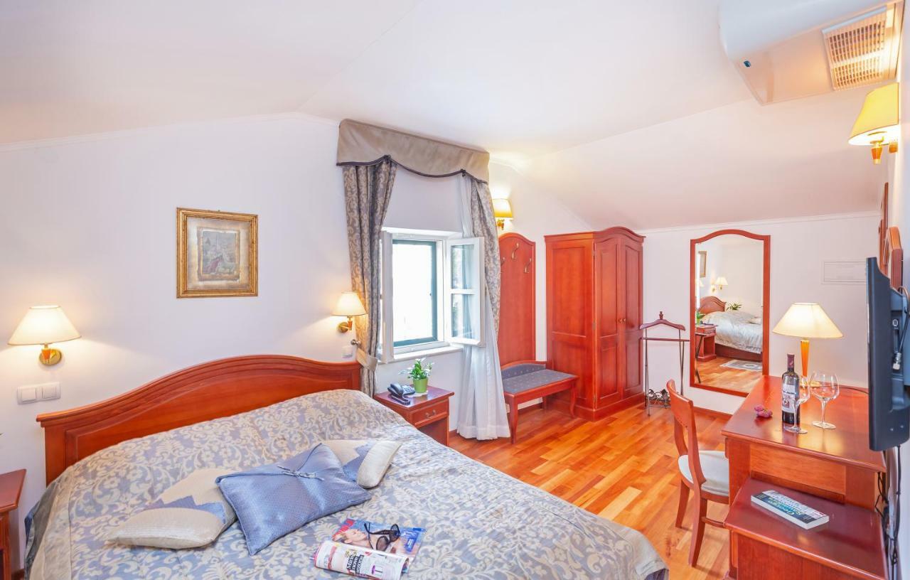 Hotel Ostrea ستون المظهر الخارجي الصورة