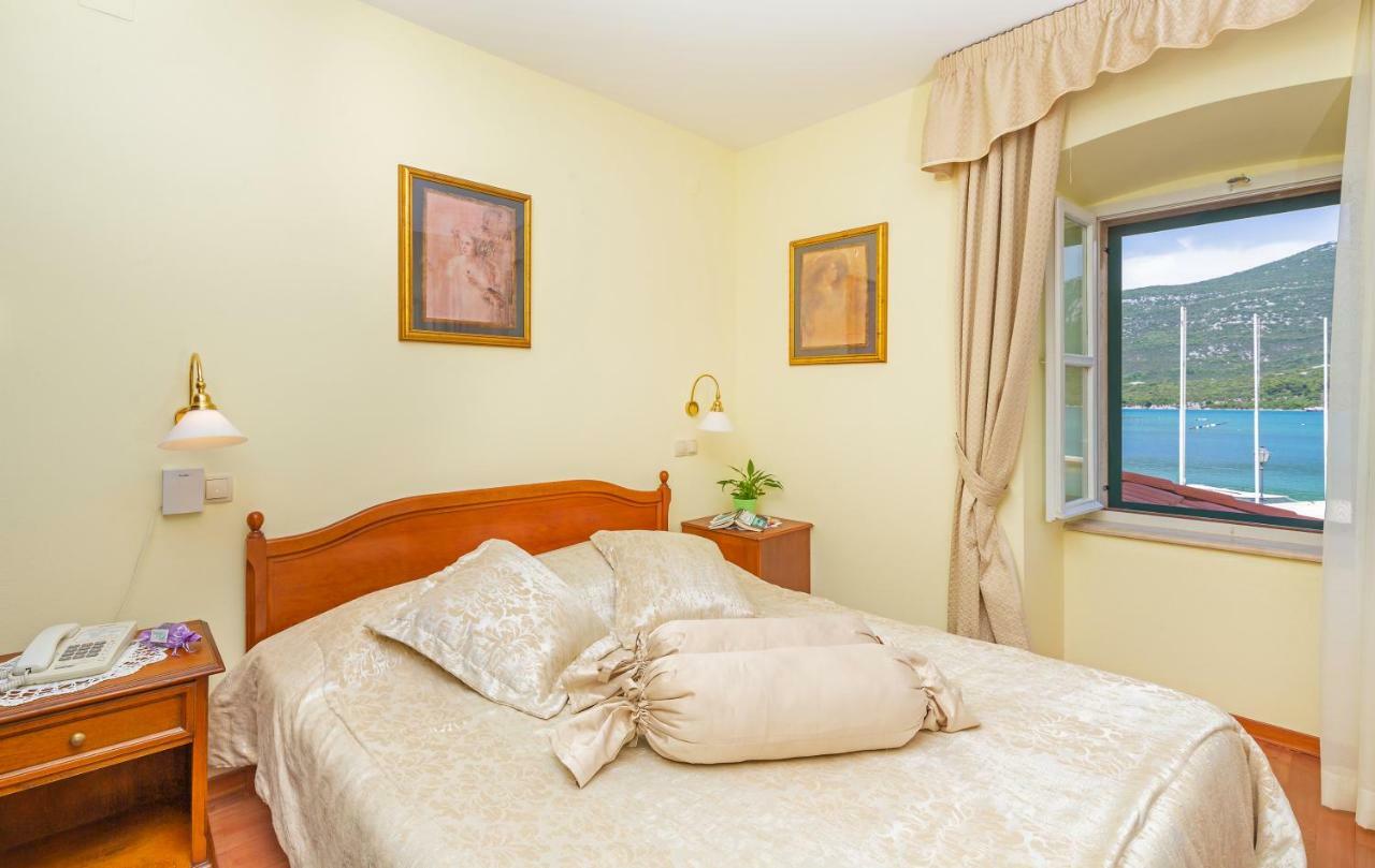 Hotel Ostrea ستون المظهر الخارجي الصورة